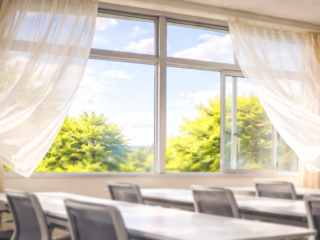 修了後の教室と、新たな準備